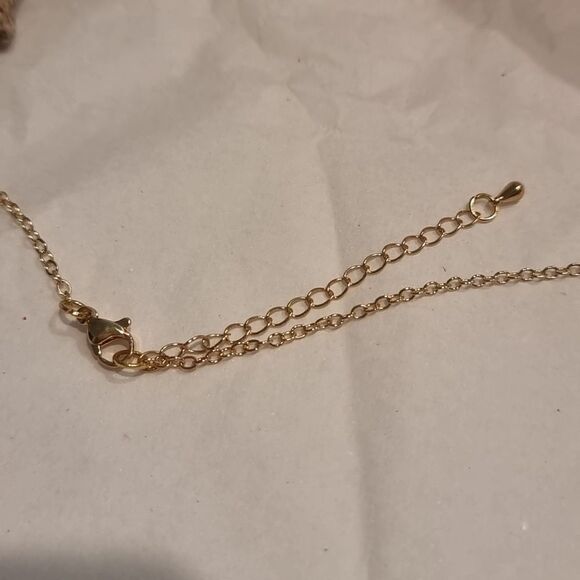 New Initial P Summer Gold Charm Beach Necklace - Picture 5 of 7